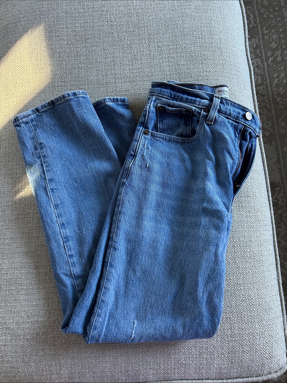 Abercrombie and fitch the 90s straight ultra high rise jeans